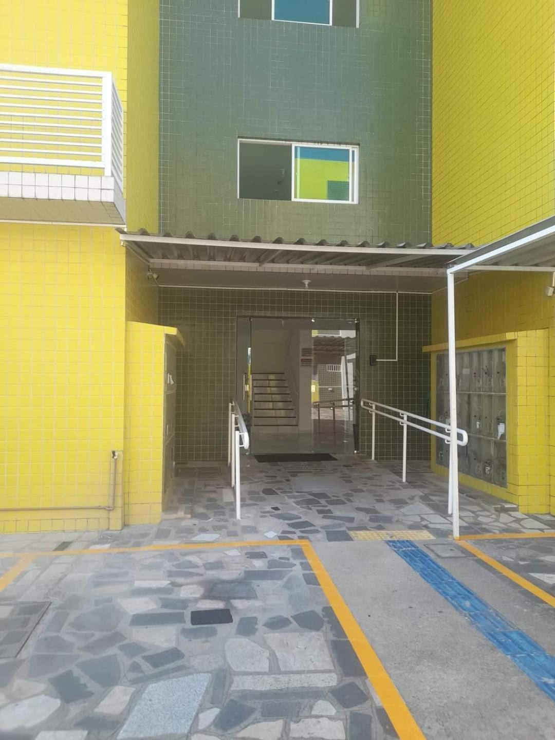Apartment Semsimbra *